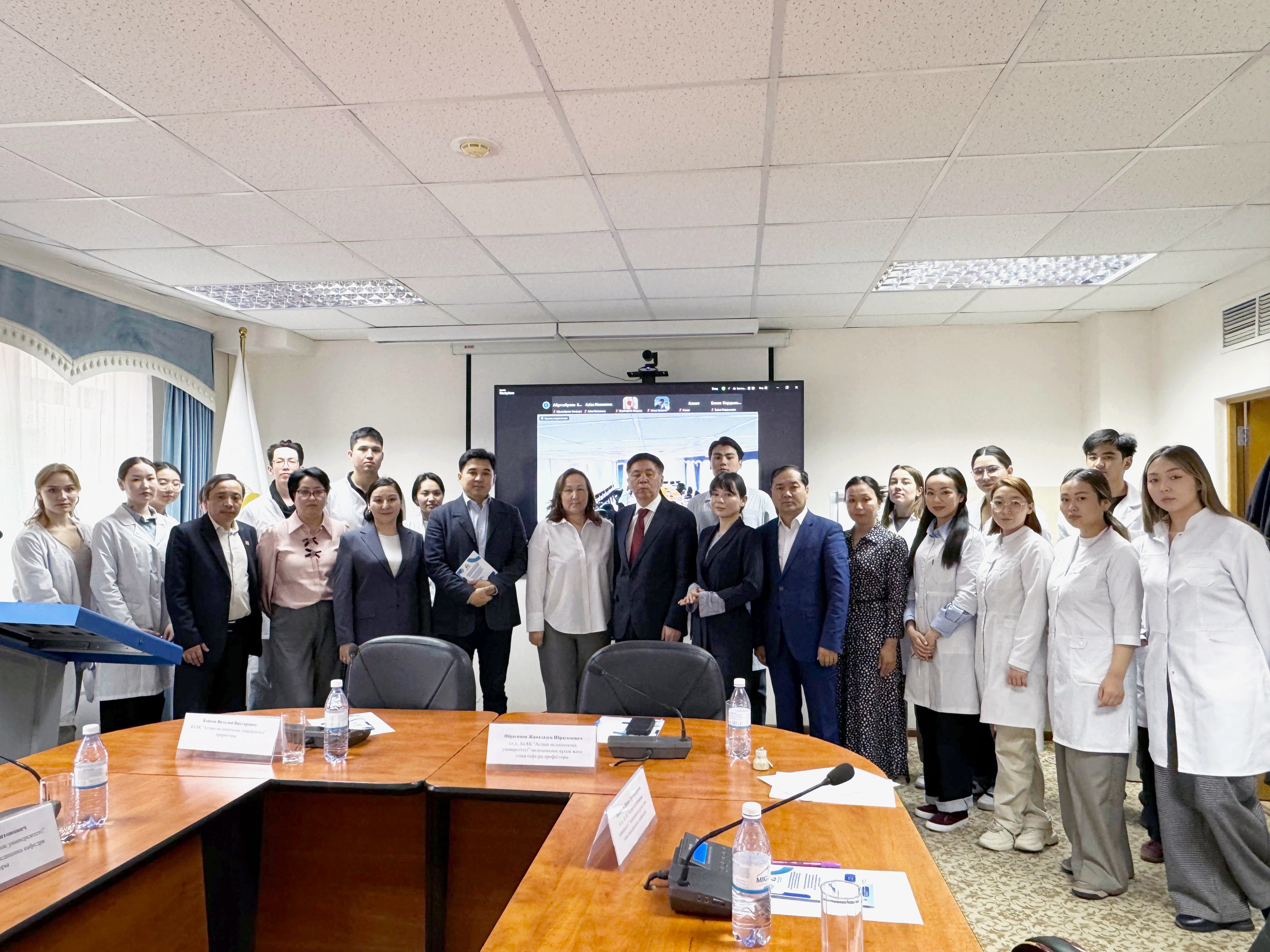 Astana Medical University and Russian colleagues discussed medical personnel training