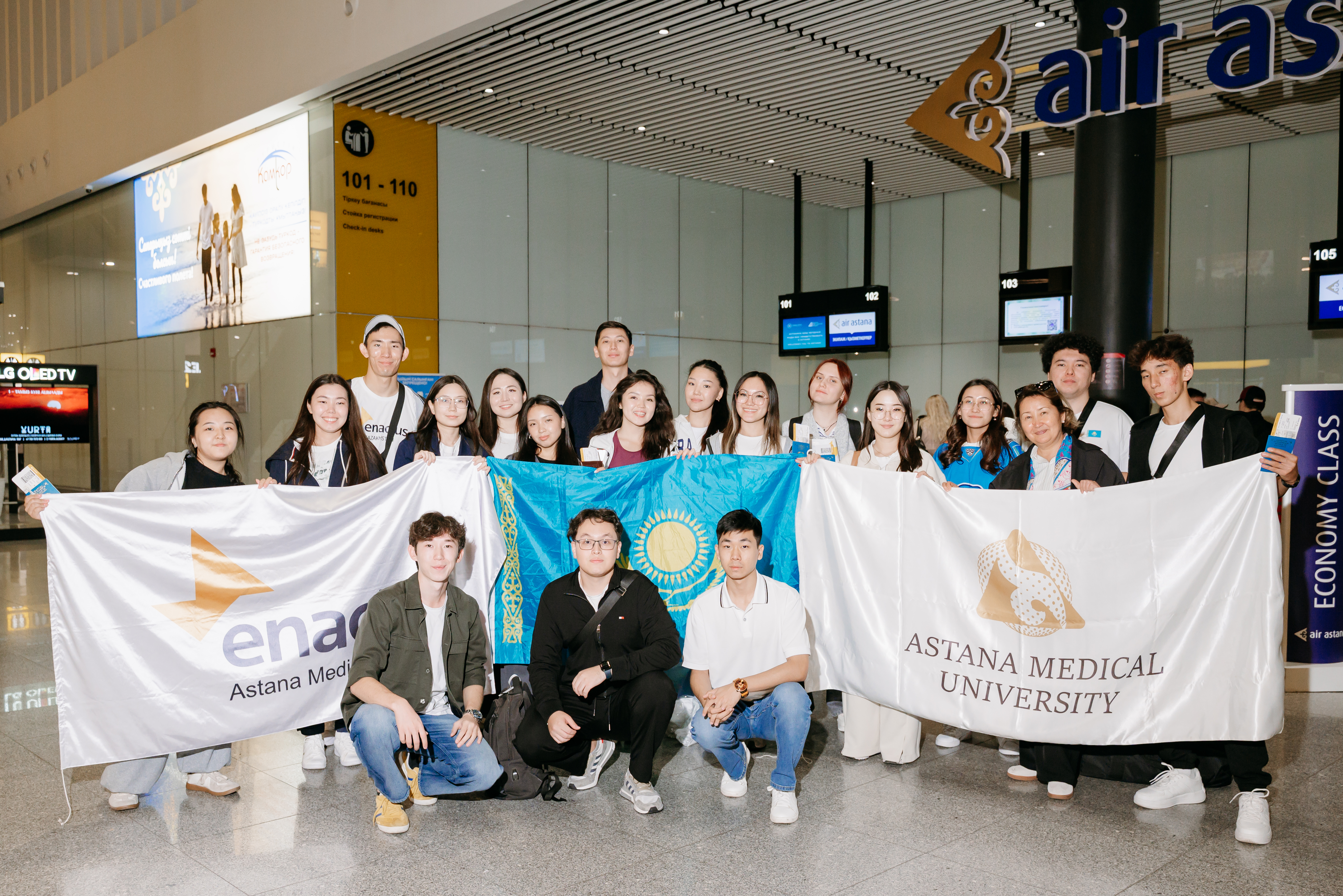 Enactus AMU командасы Қазақстанды Таиландтағы Enactus World Cup 2025 байқауында таныстырады