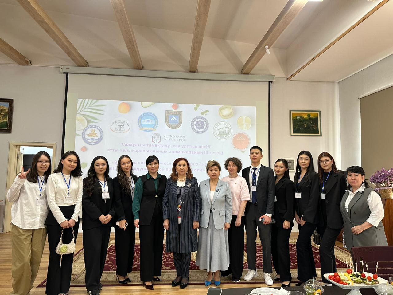 Студенты Медицинского университета Астана стали призёрами международной олимпиады по здоровому питанию