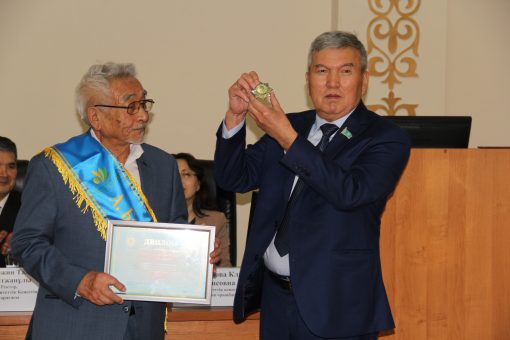 Төрегелді Шарманов — мұрағат кадры 30